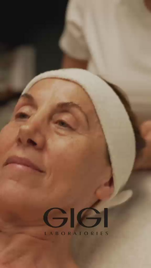 Load video: Look Beautiful with Gigi